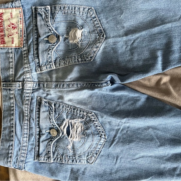 Men’s True Religion “Joey Big T” light wash distressed jeans size 38 W 32 L - Picture 4 of 6